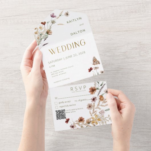 Modern White Wildblume Bouquet QR Code All In One Einladung (Abreißen)