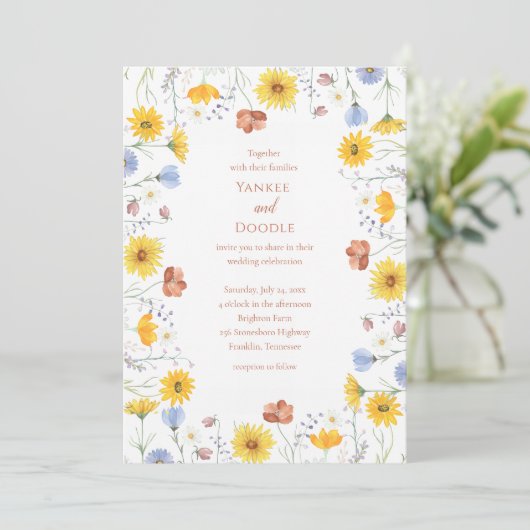 Modern wildflowers spring wedding einladung (Stehend Vorderseite)