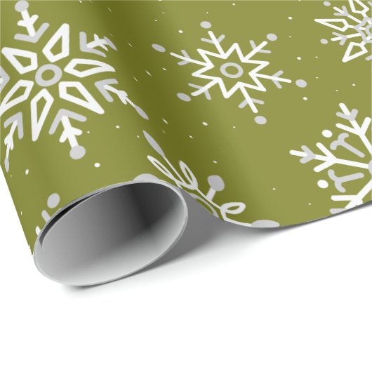 Modern Winter Snowflake Olivenweg Grün Urlaub Geschenkpapier (Rolleneckpunkt)