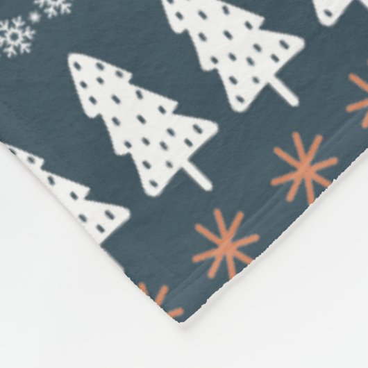 Modern Winter Weihnachtsbaum Muster Monogramm Grau Fleecedecke (Ecke)