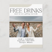 Modern witzige, kostenlose Getränke Hochzeit Siche Postkarte (Vorderseite)