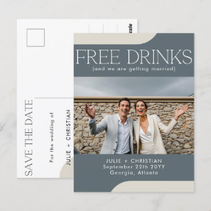 Modern witzige, kostenlose Getränke Hochzeit Siche Postkarte