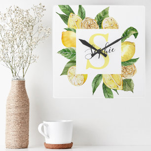 Modern Yellow Lemons Frame & Leaves With Name Quadratische Wanduhr