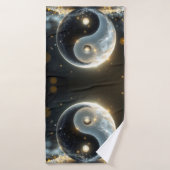 Modern Zen Yin and Yang vibes  Badehandtuch (Badehandtuch)