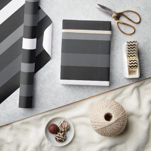 Moderna Linear | Carbon & Obsidian Geschenkpapier (Kunsthandwerk)