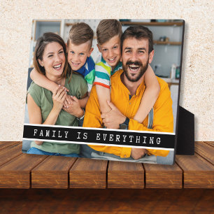 Moderne 1-Familien-Foto-Familie ist alles, was zu Fotoplatte