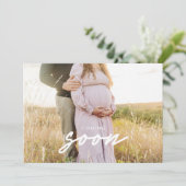 Moderne 2-Foto-Kindergartenschwangerschaft Ankündigung (Stehend Vorderseite)