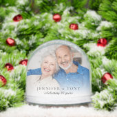 Moderne 2 Fotos Name und Datum Hochzeitstag Schneekugeln (Weihnachten)