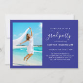 Moderne 4 Foto Collage Graduation Party Blau Einladung (Rückseite)