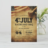 Moderne 4. Juli Backyard GRILLEN I Rustikal Einladung (Stehend Vorderseite)