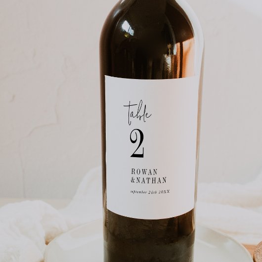 Moderne 4 x 5,5" Tischnummer Weinetiketten Aufkleber