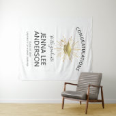 Moderne Abschluss Gold Cap mit Sternexplosion Wandteppich (Beispiel (Horizontal))