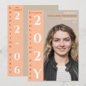 Moderne Abschluss-QR-Code Taupe Pfirsich Einladung (Vorne/Hinten)