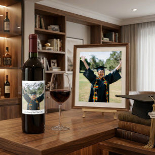 Moderne Abschlussfoto-Absolventen-Etikett für Wein Weinetikett