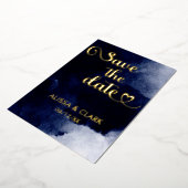 Moderne Abstrakte Aquarellmauer Save the Date Folieneinladung (Gedreht)