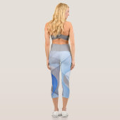 Moderne Abstrakte blaugraue Fraktal Grafik Capri Leggings (Rückseite)