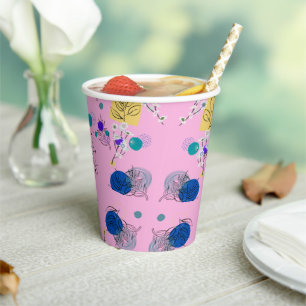 Moderne abstrakte Blume in Rosa Pappbecher