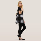 moderne abstrakte Blumen-Tragetasche Tasche (Am Model)
