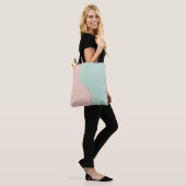 Moderne Abstrakte Blush Pink Mint Kollektion Tasche (Am Model)