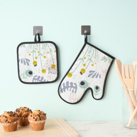 Moderne abstrakte botanische gelbe Billy-Button-Bl Ofenhandschuh & Topflappen-Set (Insitu (Hängend))