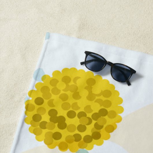 Moderne abstrakte botanische gelbe Billy-Button-Bl Strandtuch (Beispiel)