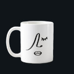 Moderne Abstrakte Frauen sehen sich Minimalistisch Kaffeetasse<br><div class="desc">Die abstrakte Gesichtskunst der Minimalistischen zeichne schwarz auf weiß. Eine Vielzahl von Farben im Inneren verfügbar.</div>