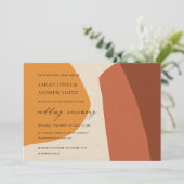 MODERNE ABSTRAKTE GELBE TERRACOTTA ARTISTIC WEDD EINLADUNG (Stehend Vorderseite)