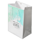 Moderne Abstrakte Grüne und Blaue Wasserfarbe Gebu Mittlere Geschenktüte (Vorderseite Schrägansicht)