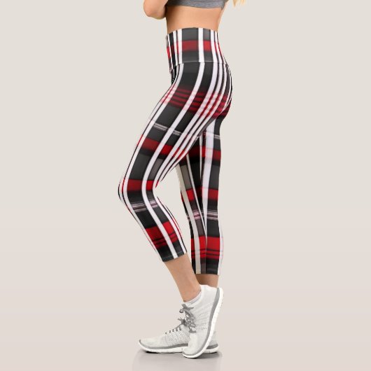 Moderne Abstrakte Karierte Schwarze Sammlung Capri Leggings (Links)