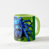 Moderne abstrakte Linienkunst Schwarze Tasse | Min (VorderseiteRechts)