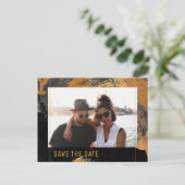 Moderne abstrakte Malerei Goldskript Foto Hochzeit Ankündigungspostkarte (Stehend Vorderseite)