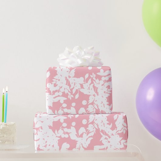 Moderne Abstrakte Rosa Weiße Blüte Geschenkpapier (Partygeschenke)