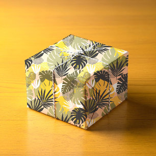 Moderne abstrakte tropische Blätter & Punkte Geschenkpapier