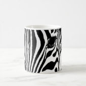 Moderne abstrakte Zebra-Streifen in Schwarz/Weiß Kaffeetasse (Mittel)
