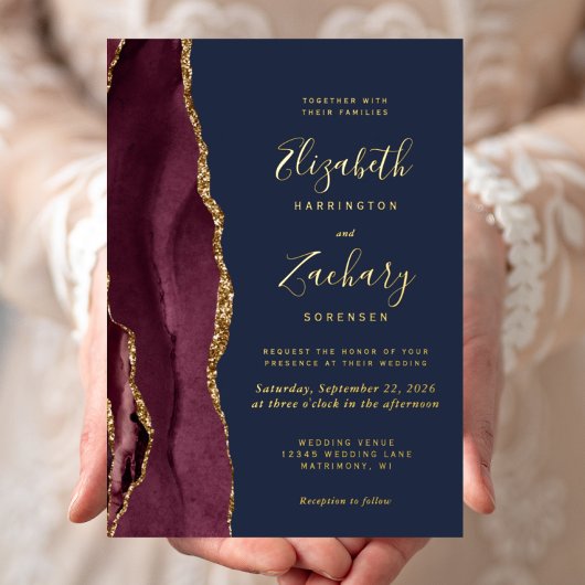 Moderne Agate Burgundy Red Gold Navy Hochzeit Folieneinladung