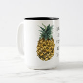 Moderne Ananas mit Aquarellfarbe & positives Zitat Zweifarbige Tasse (Vorderseite Links)