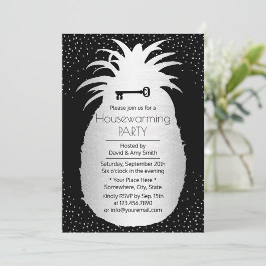 Moderne Ananas Silver Confetti Dots Housewarming Einladung (Stehend Vorderseite)