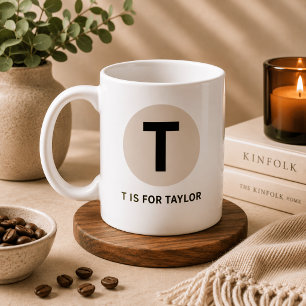 Moderne Anfangsbuchstabe-Tasse – „T steht für [Nam Kaffeetasse