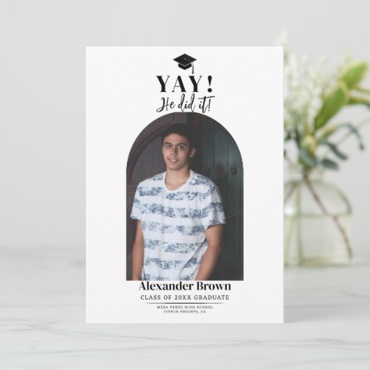 Moderne Ankündigung des Minimal Abschluss Foto (Stehend Vorderseite)