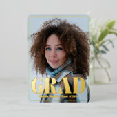 Moderne Ankündigung & Graduierung Party Einladung (Stehend vorne)