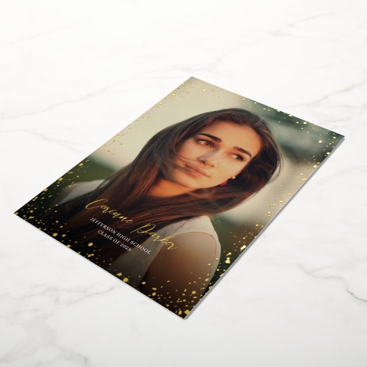 Moderne Ankündigung von Glitz Abschluss Foto (Gedreht)