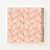 Moderne Apricot-Rosa Blätter Muster Notizbuch (Rückseite)