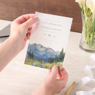 Moderne Aquarell-Berg-Wildblumen-Hochzeit Pergament Einladungen