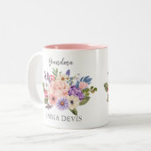 Moderne Aquarellblütenschrift elegante Oma Zweifarbige Tasse (Vorderseite Links)