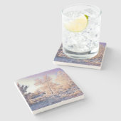 Moderne Aquarellfarben mit bunten, schneebedeckten Steinuntersetzer (Seitenansicht)