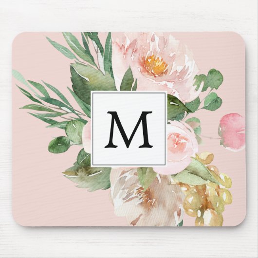 Moderne Aquarellfarben Rosa Blume Mit Monogramm Mousepad (Vorne)
