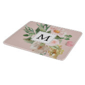 Moderne Aquarellfarben Rosa Blume Mit Monogramm Schneidebrett (Ecke)