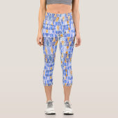Moderne Aquarelltribale-Dreiecke in blauem Gold Capri Leggings (Vorderseite)