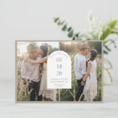 Moderne Arch-Hochzeit mit zwei Fotos Save The Date (Stehend Vorderseite)