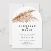 Moderne Arched Boho Pampas Grass Wedding Einladung (Vorderseite)